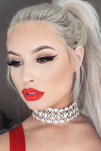Bold And Beautiful Red Lips With Eyeliner